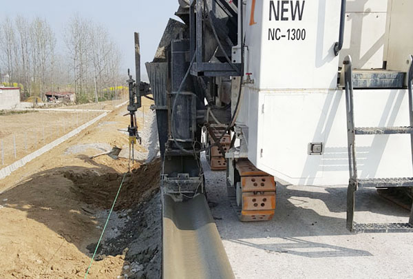 NC1300�ڝ�(j��)����ٶ���(bi��o)·��Rˮ�ۻ�ģʩ��