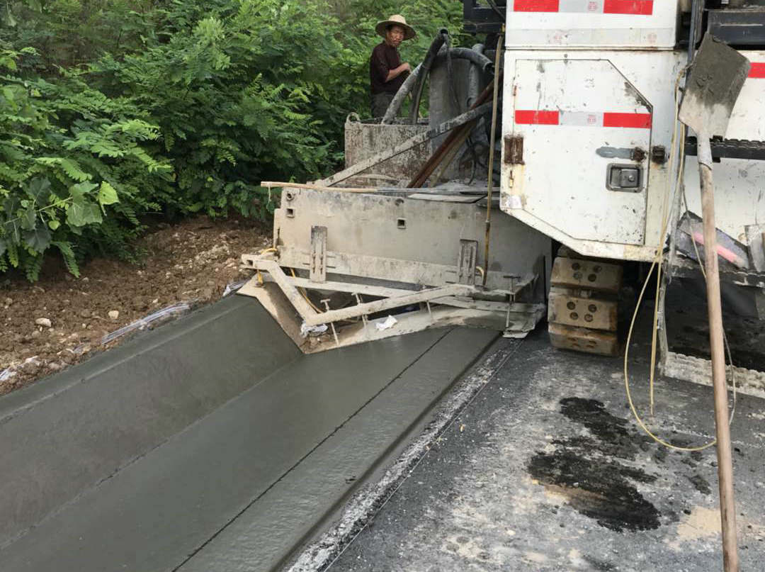 NC-1300�ڸ��C�c�����ˮ��