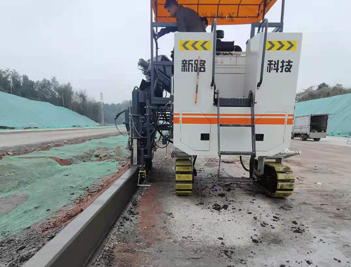 �Ĵ��ɶ�·��ʯ��ģʩ��-NC1300��ģ��䁙C(j��)