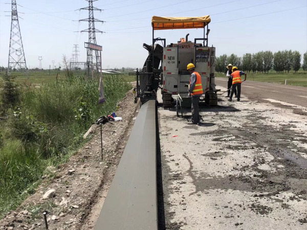 NC1300�ڴ�ͬ���(zh��n)·�绬ģʩ��